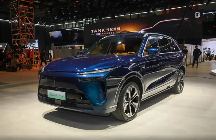 30万元级别的中大型SUV，蓝山新能源来势汹汹，销量却出现暴跌