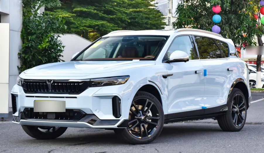 同为中大型SUV，选新岚图FREE还是问界M7？