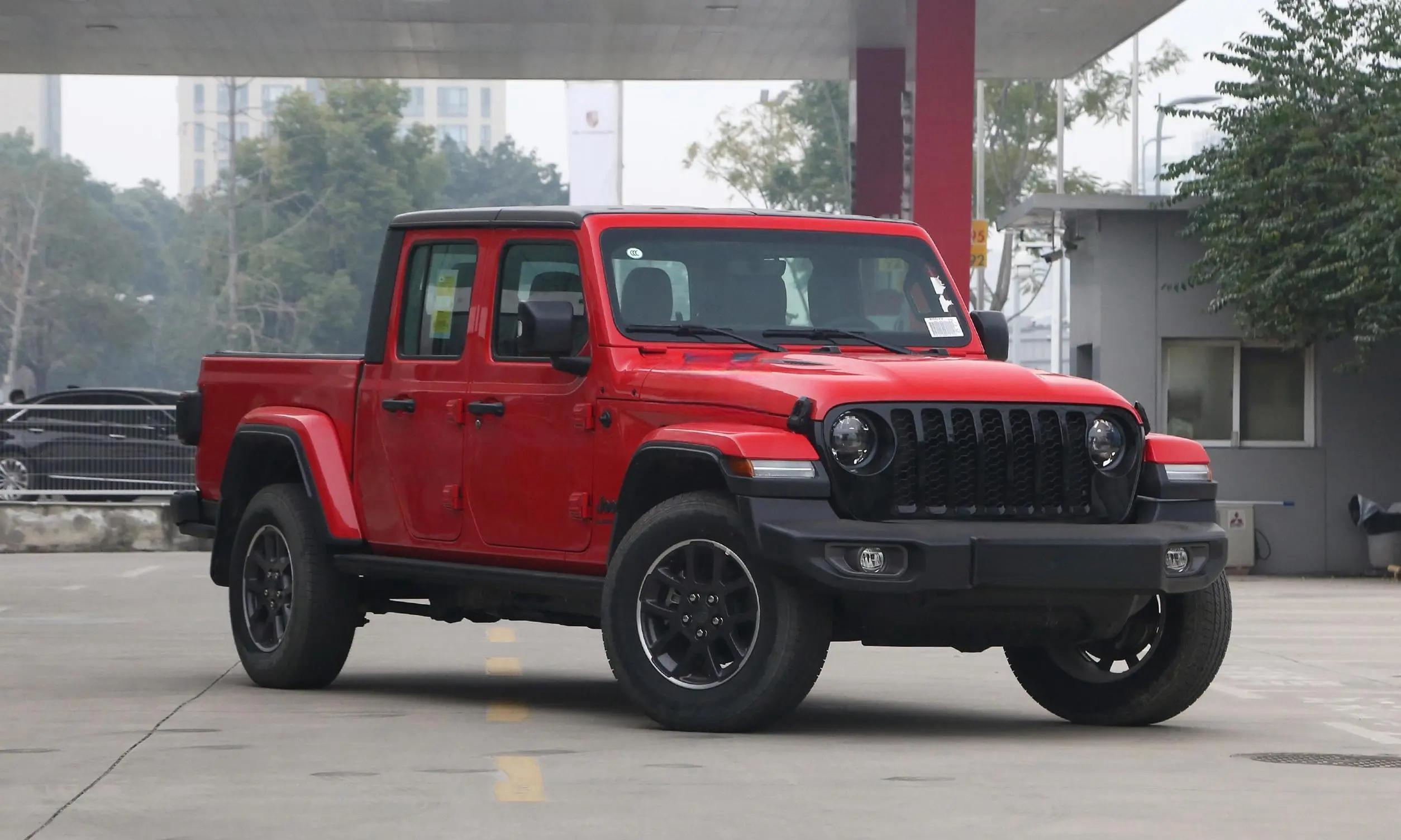 Jeep角斗士调整价格，售46.99万元，涨价2万元，搭载3.6升V6发动机