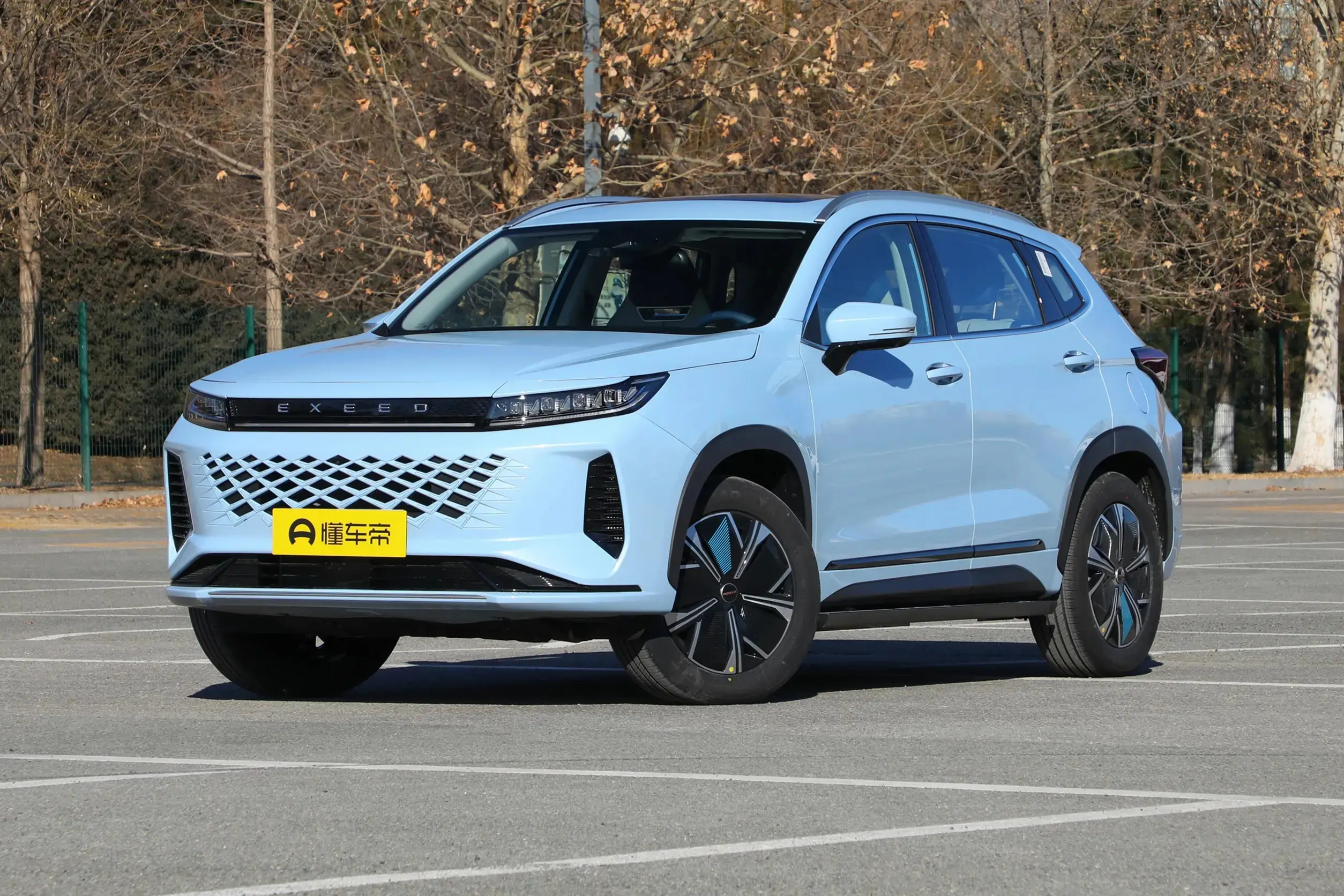 2024款星途追风PHEV C-DM上市，1.5T插电混动，售12.98-14.98万元